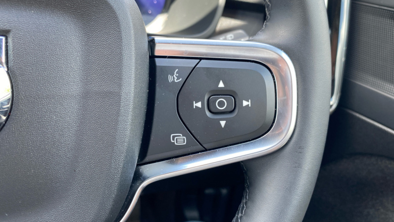 Volvo EX40 185kW Extended Range Plus 78kWh 5dr Auto Electric Estate